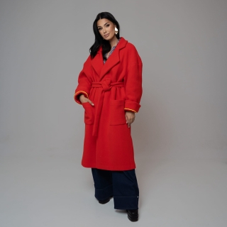 CZERWONY PŁASZCZ (2).jpg